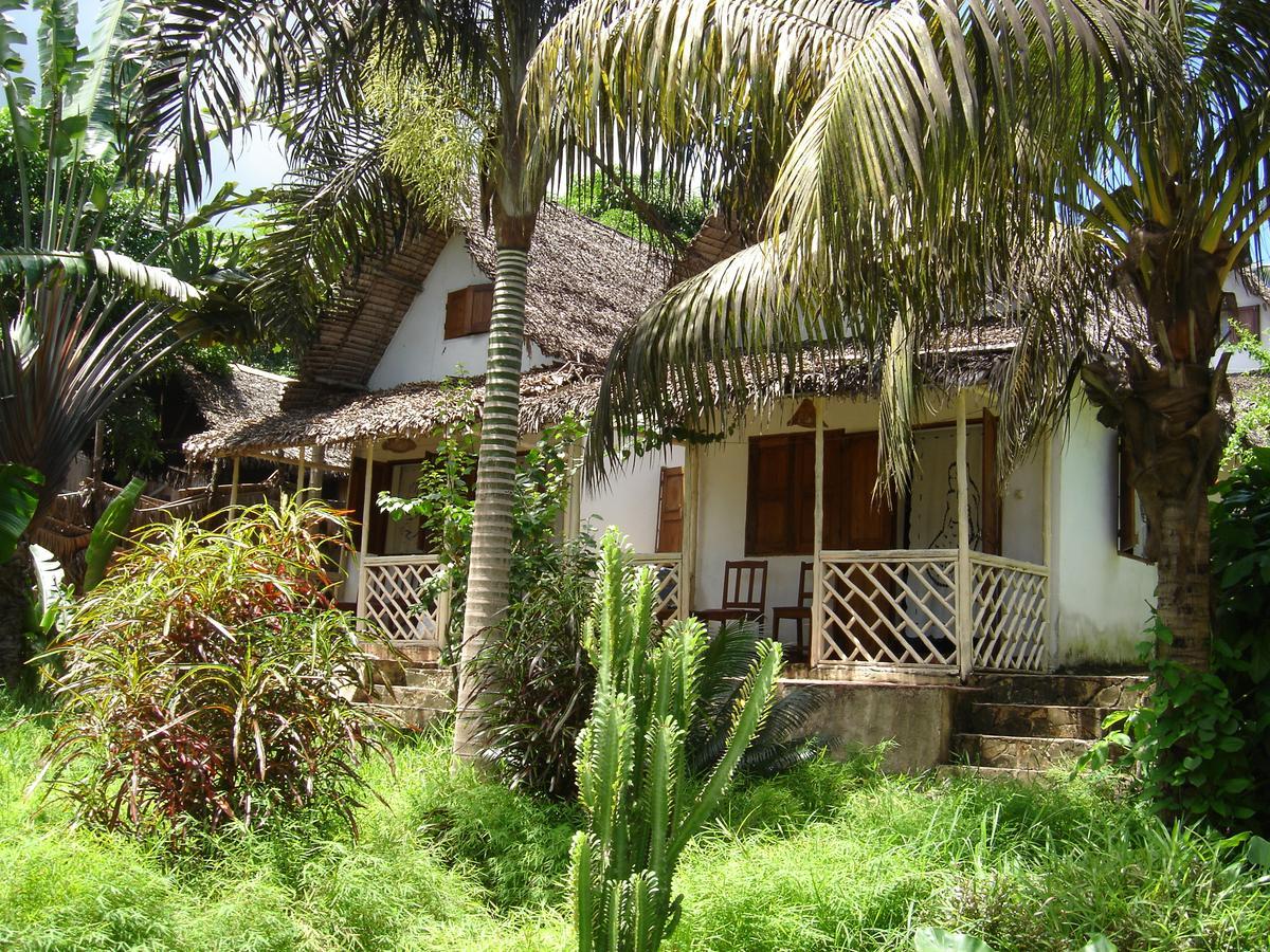 Hotel La Caravelle Ambatoloaka  Exteriör bild