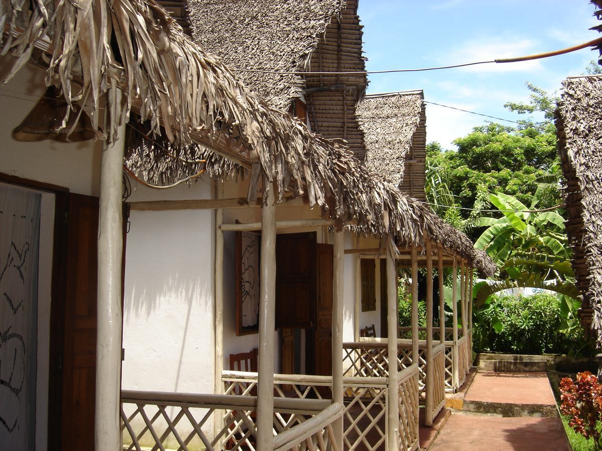 Hotel La Caravelle Ambatoloaka  Exteriör bild